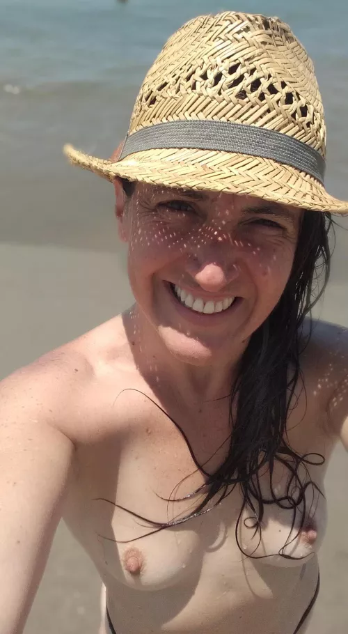 Did anyone ask for a Latino MILF? 🌶️ 🔥 by yourhotchillipepper