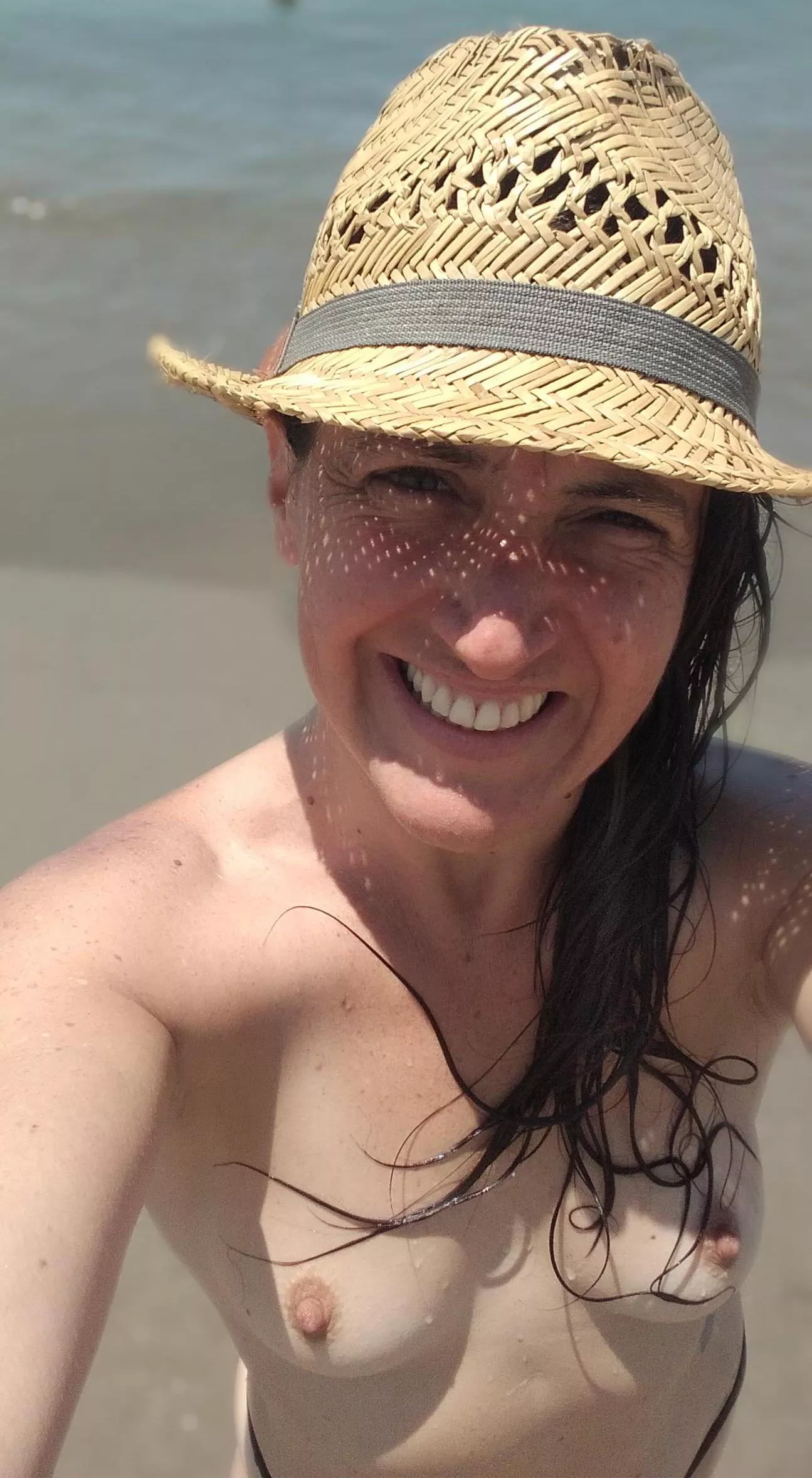 Did anyone ask for a Latino MILF? 🌶️ 🔥 posted by yourhotchillipepper