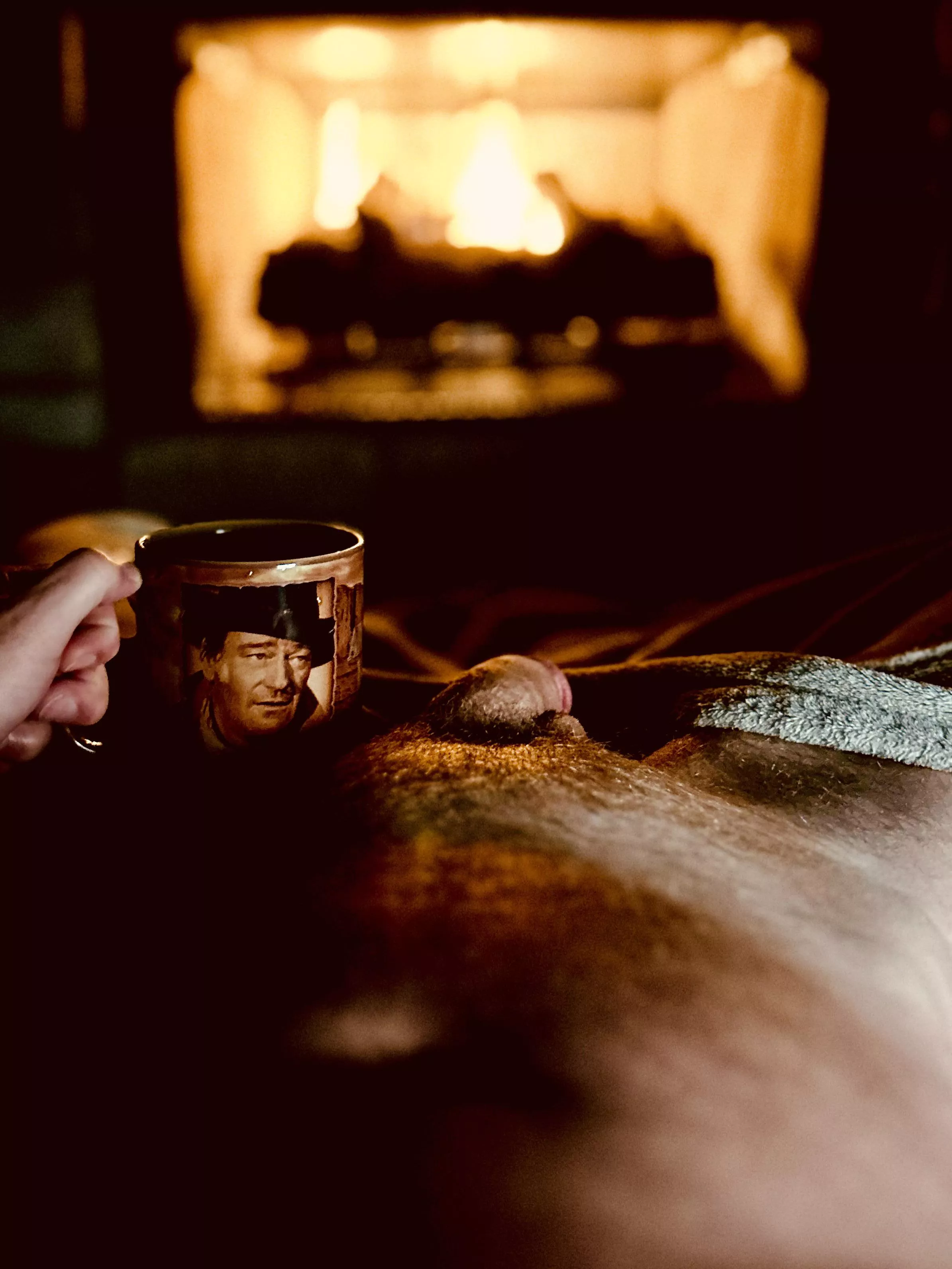 Early morning comfort  posted by mufasjg