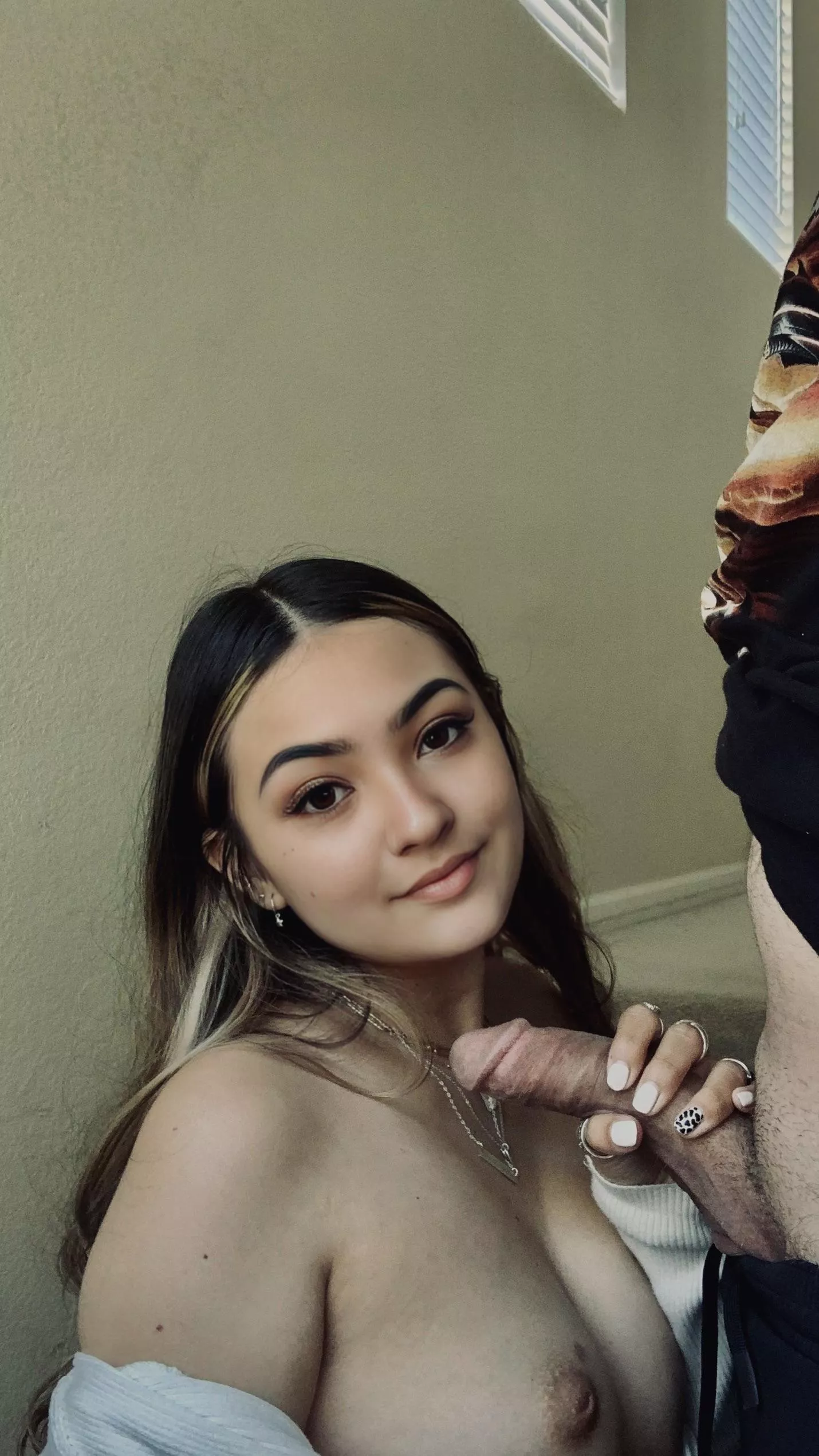 (f) 18, me and my buddy  posted by ashleywexx4