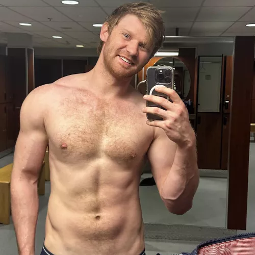 Feeling a bit better about myself after a depressing winter by ShinyVenusaur