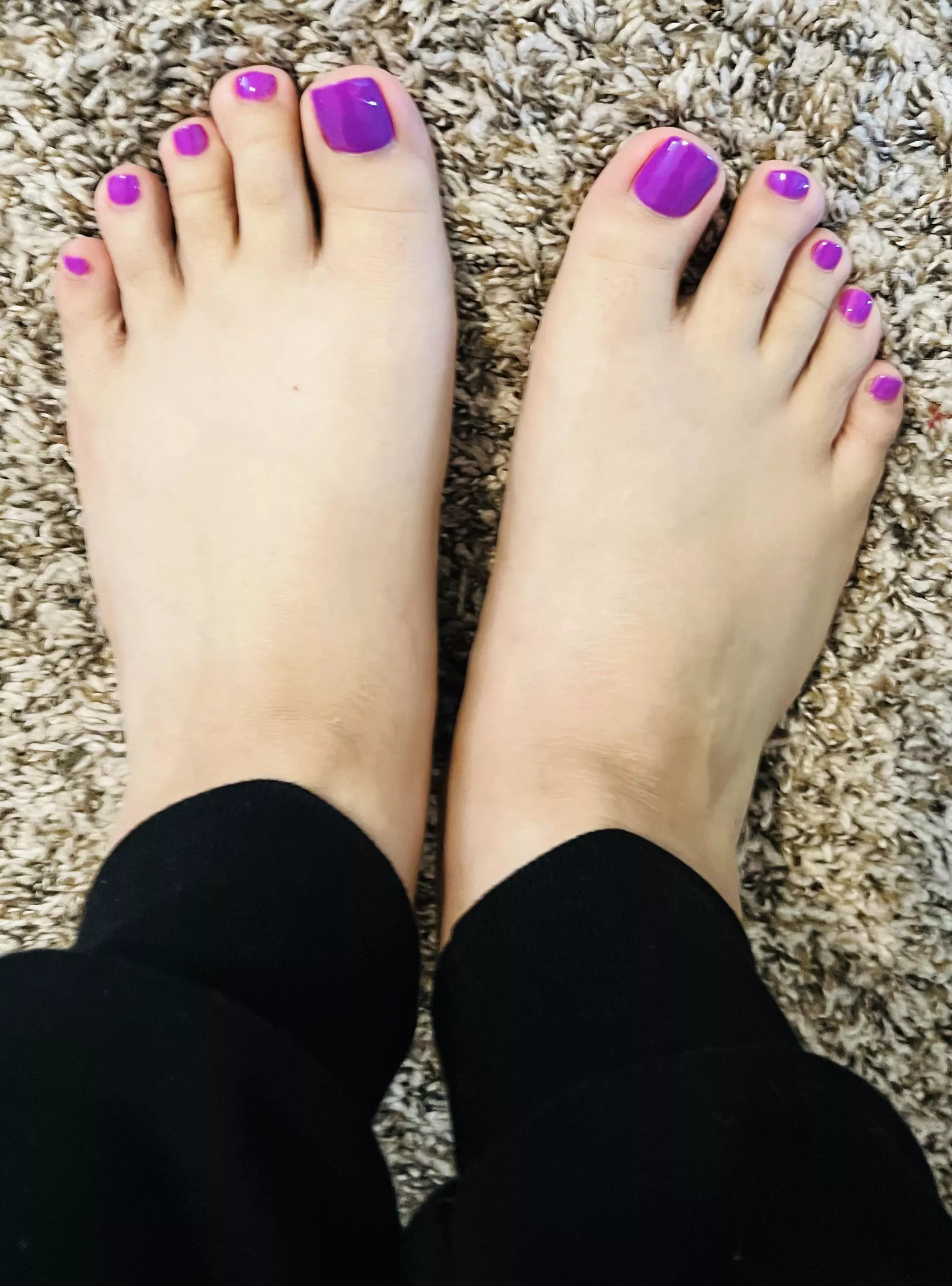 Fresh pedicure posted by GoddessNguyen