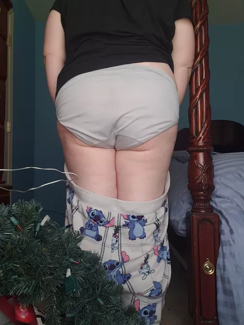 Good afternoon 😊  by East_Candy_4358