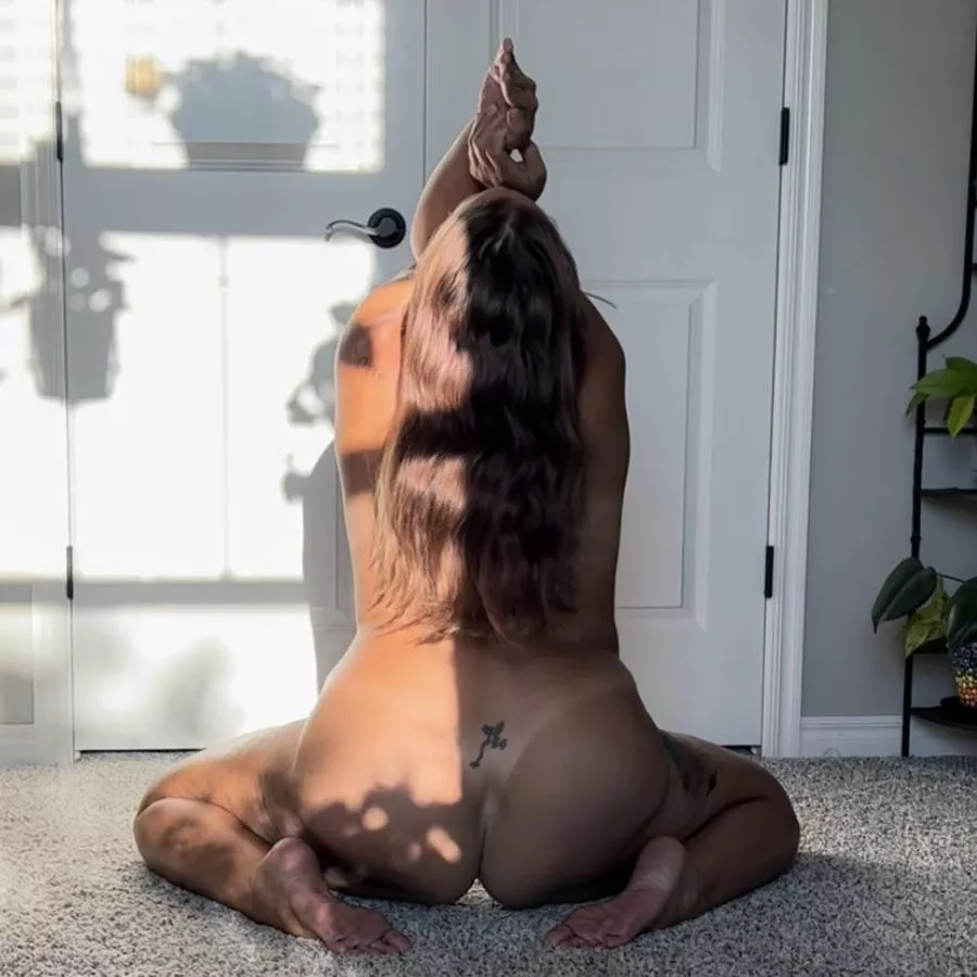 Hero with eagle arms posted by sole_flora