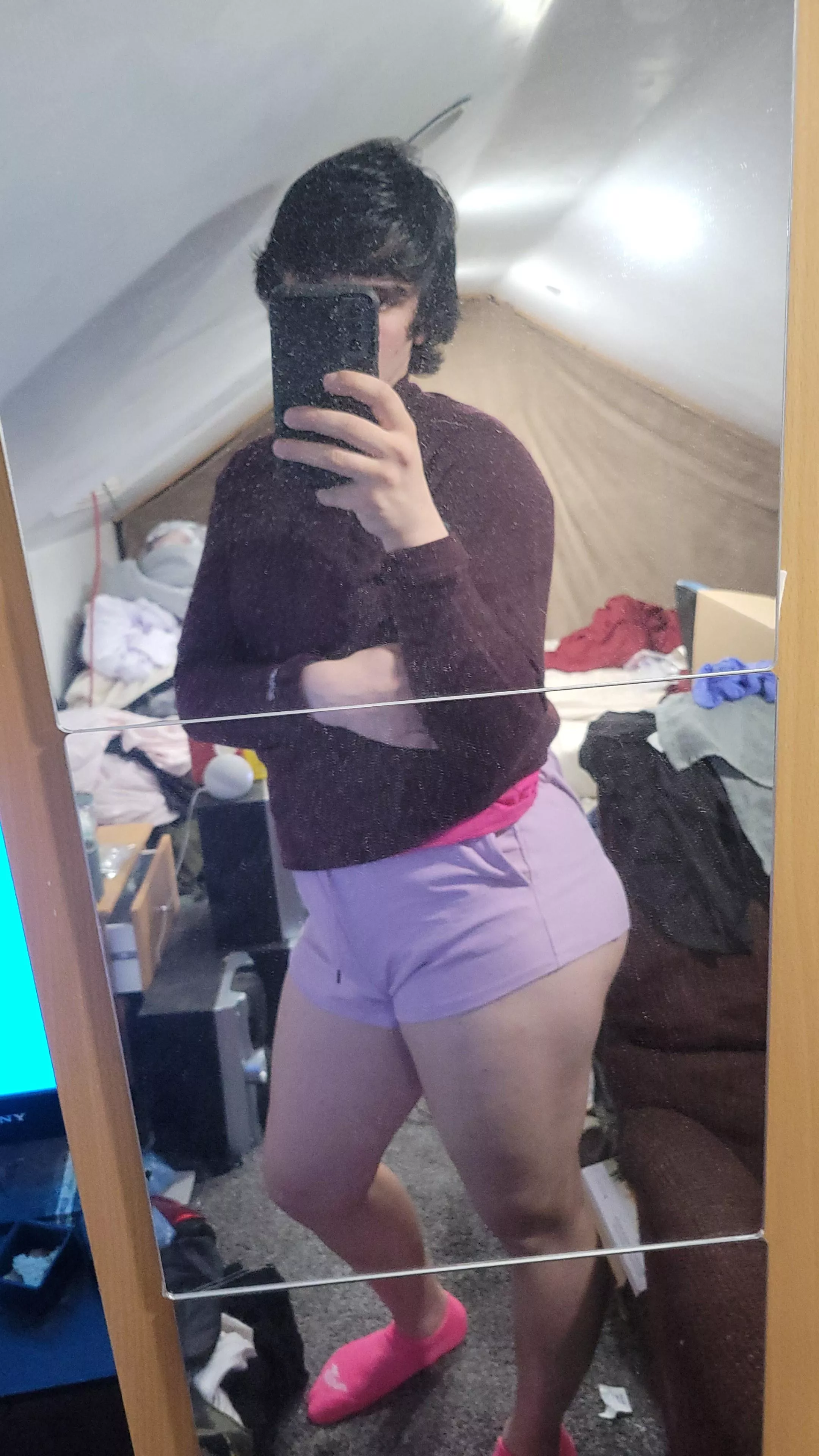 How is everyone?:) posted by LizzyKazmay