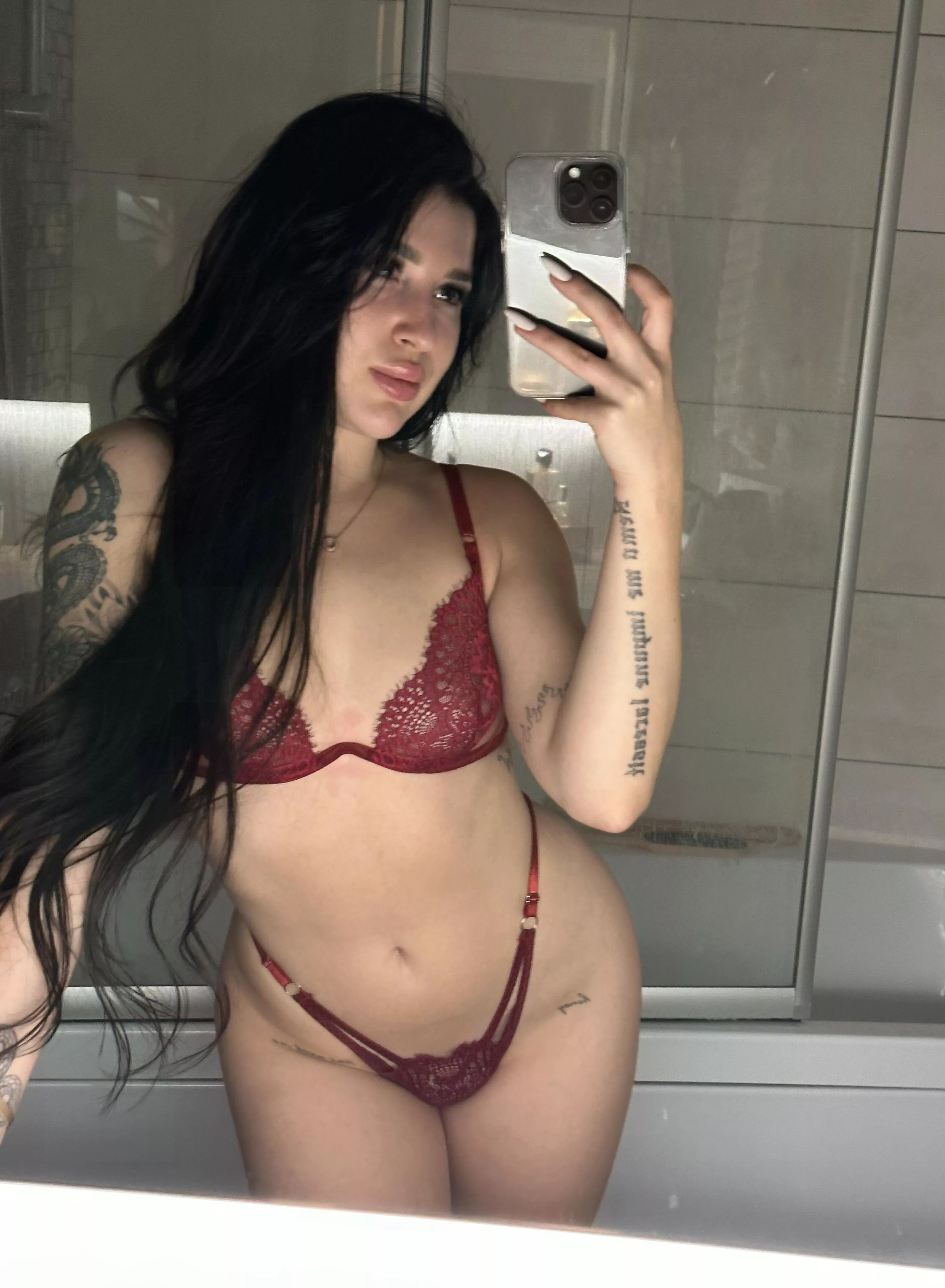 I bet u wanna bite posted by honeyaly