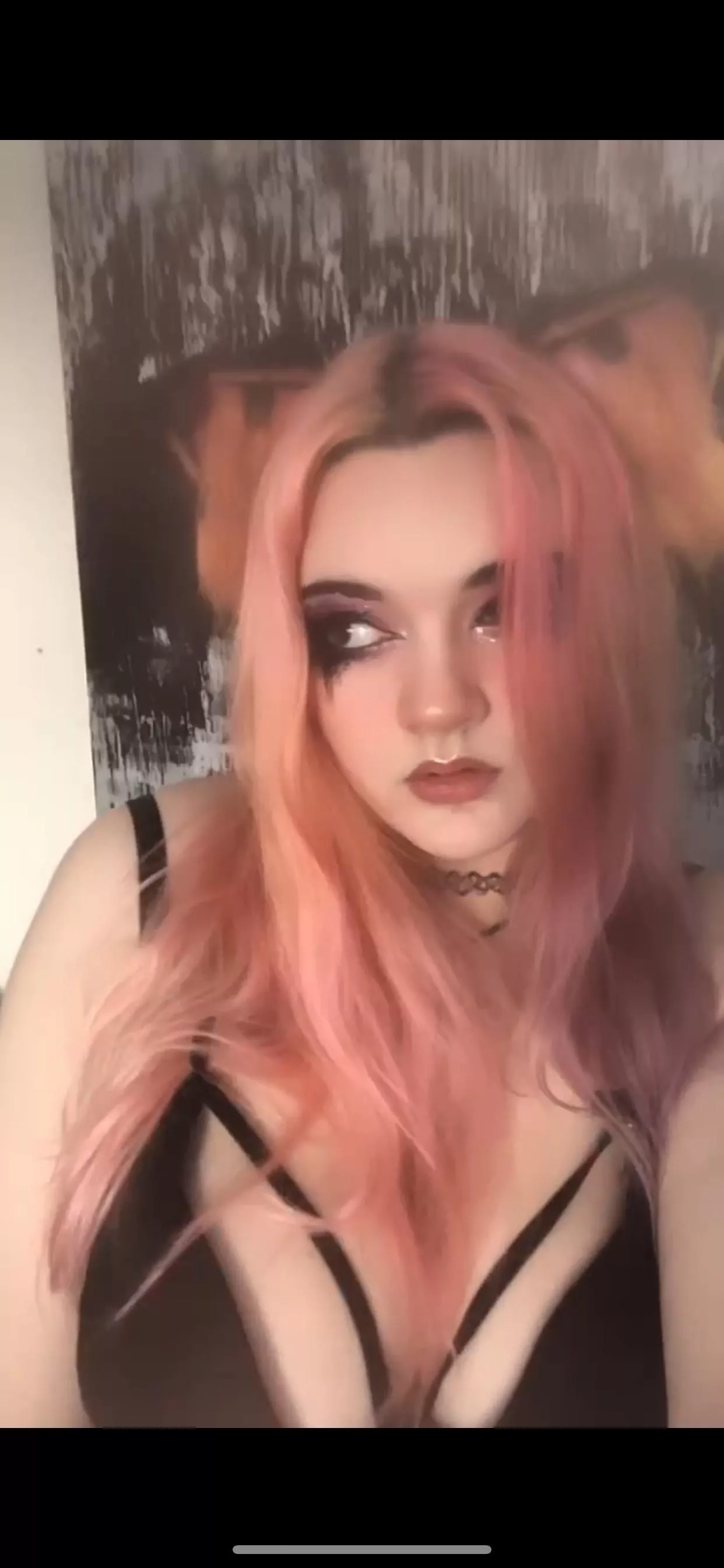 I get so bored 🐱 posted by IvyRiina