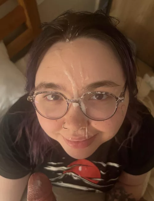 I love it when my face is thickly covered with warm cream by PersonalAmphetamine
