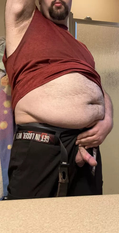 Just finished work and I’m all sweaty. Wanna hit the shower with me🤤 by guygonewierd609