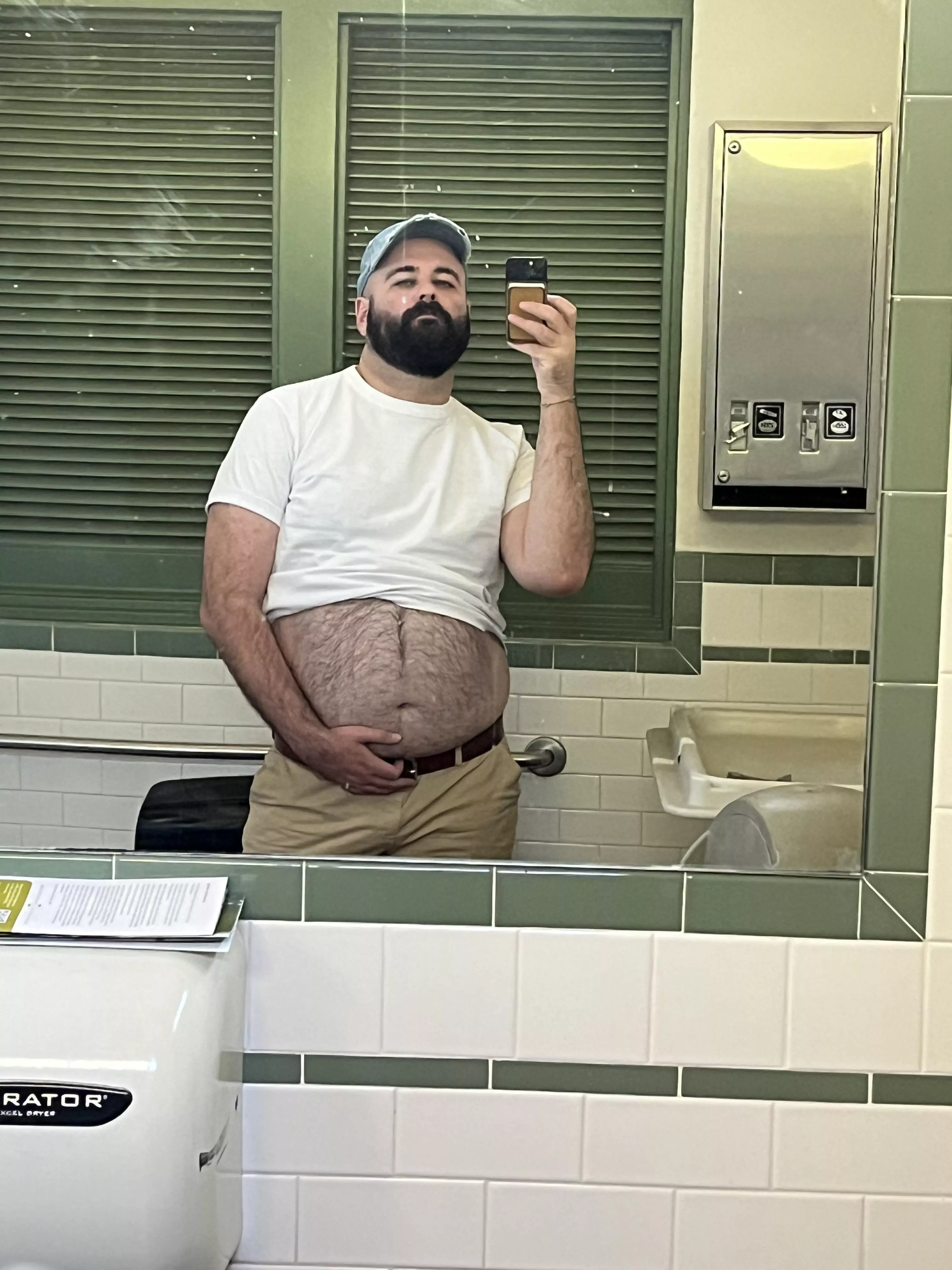 Let’s hang out posted by Unable-Parsnip-3211