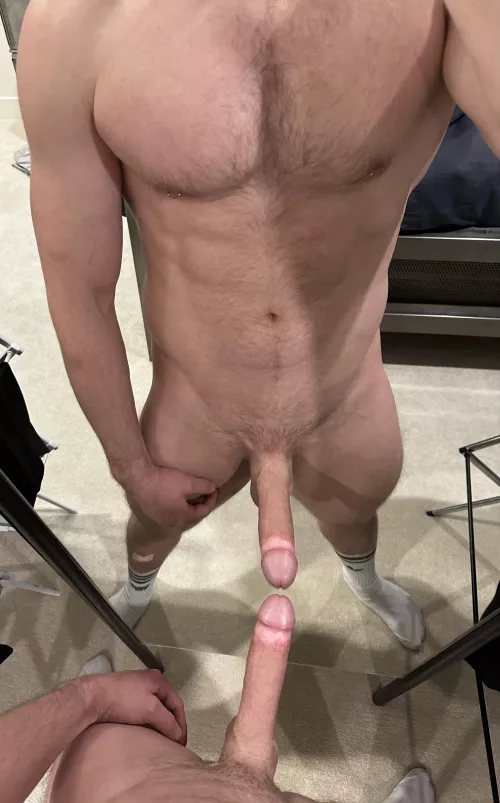 Post gym by bulgingjocks