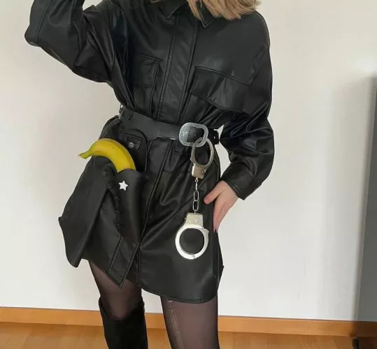 Pull them out with your teeth by piafavasz