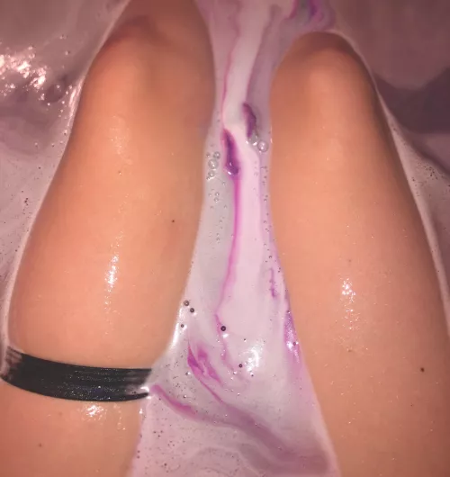 purple glitter bathbomb matches thigh garter perfectly✨ by scorpimami