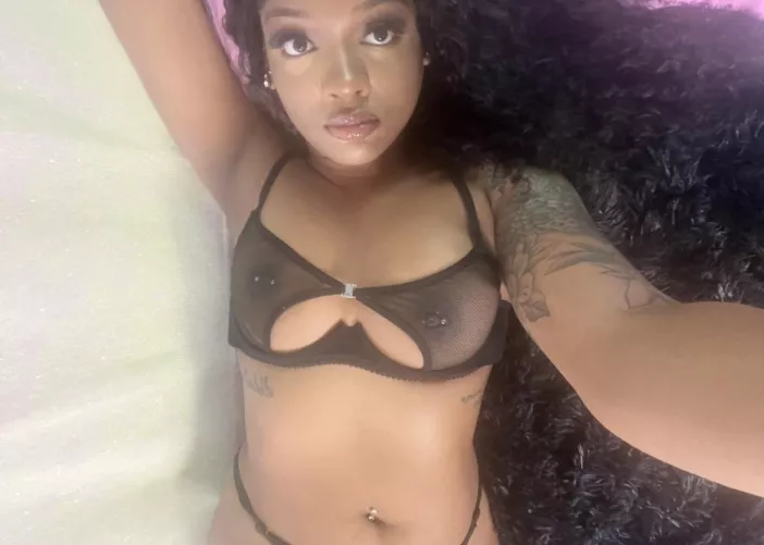 recently single and bored do I have a chance with you  by alohores