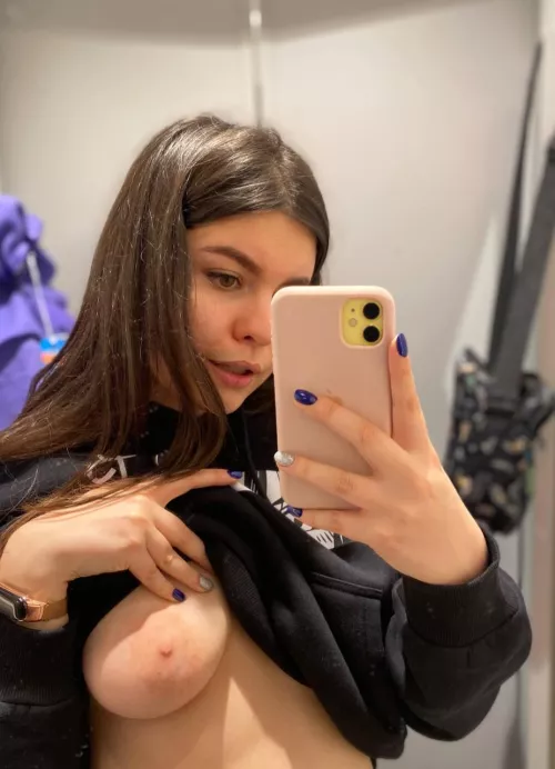 She's really asking to go outside by Mira_YourKitty