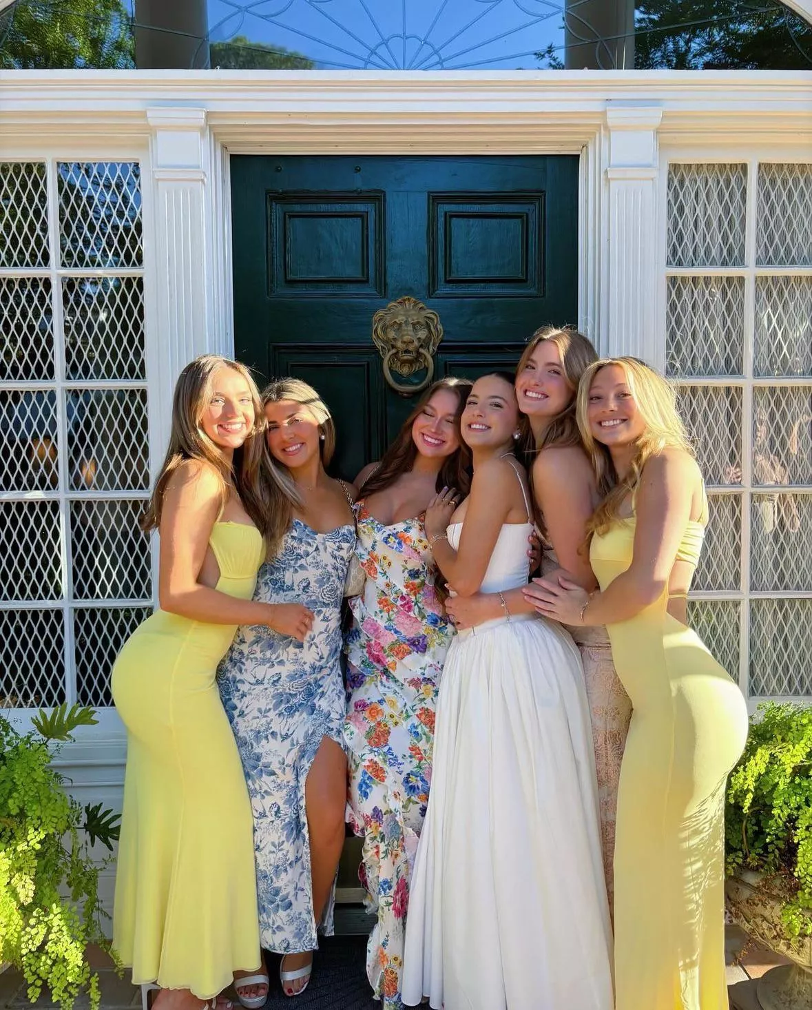 Spring Babes posted by ReactiveYam