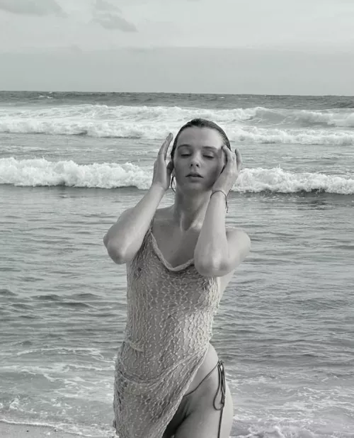 Too tiny or just right? by Apprehensive_Use5225