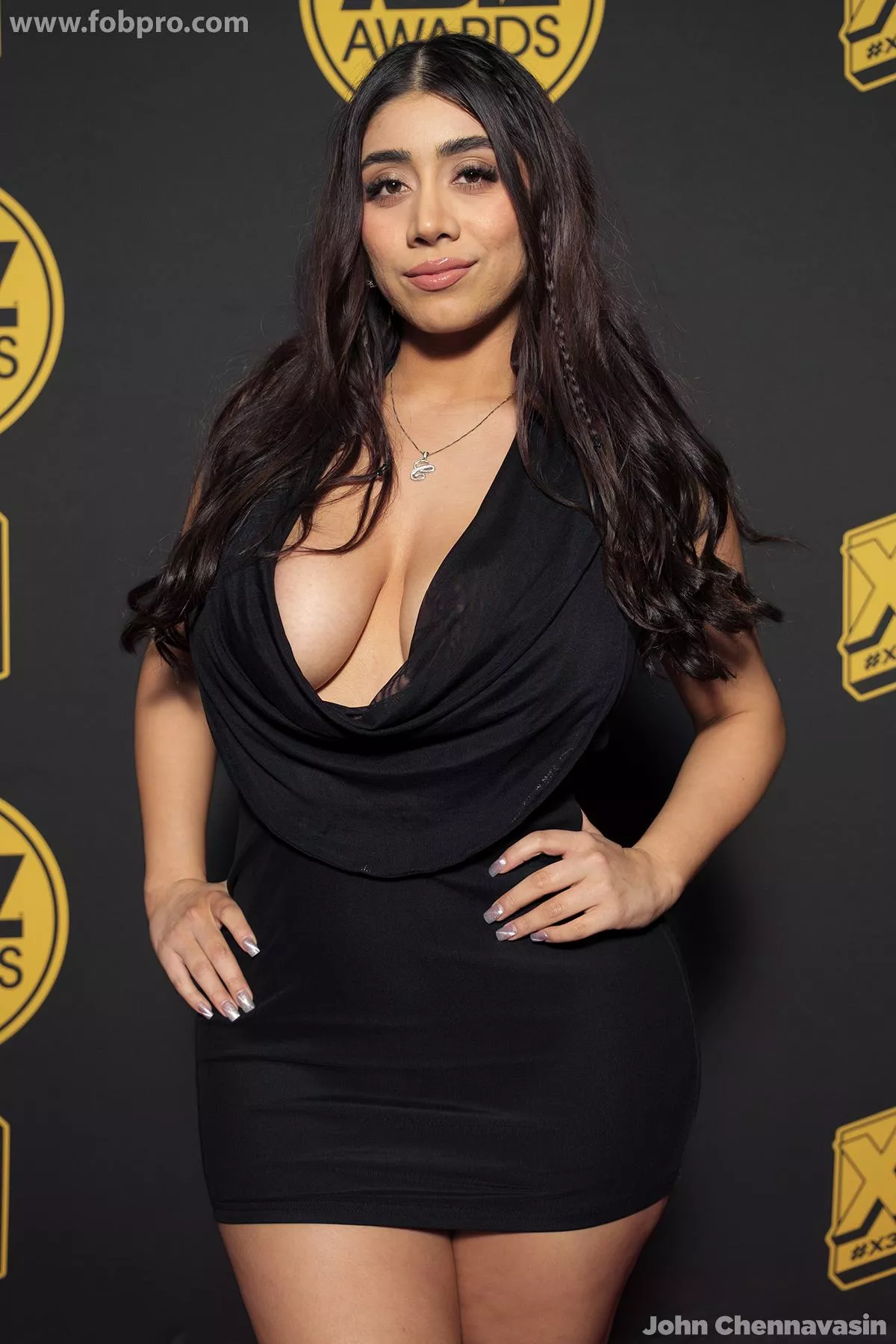 Violet Myers posted by BitsnBoobs