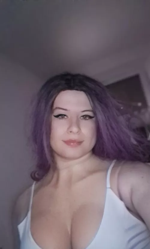 What do you think?💜 by Pxxl_20