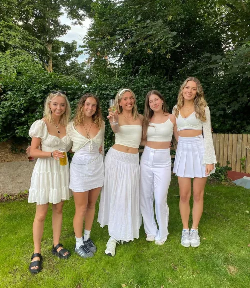 [5] Which one you taking home after a party? by ThighPicsPlease