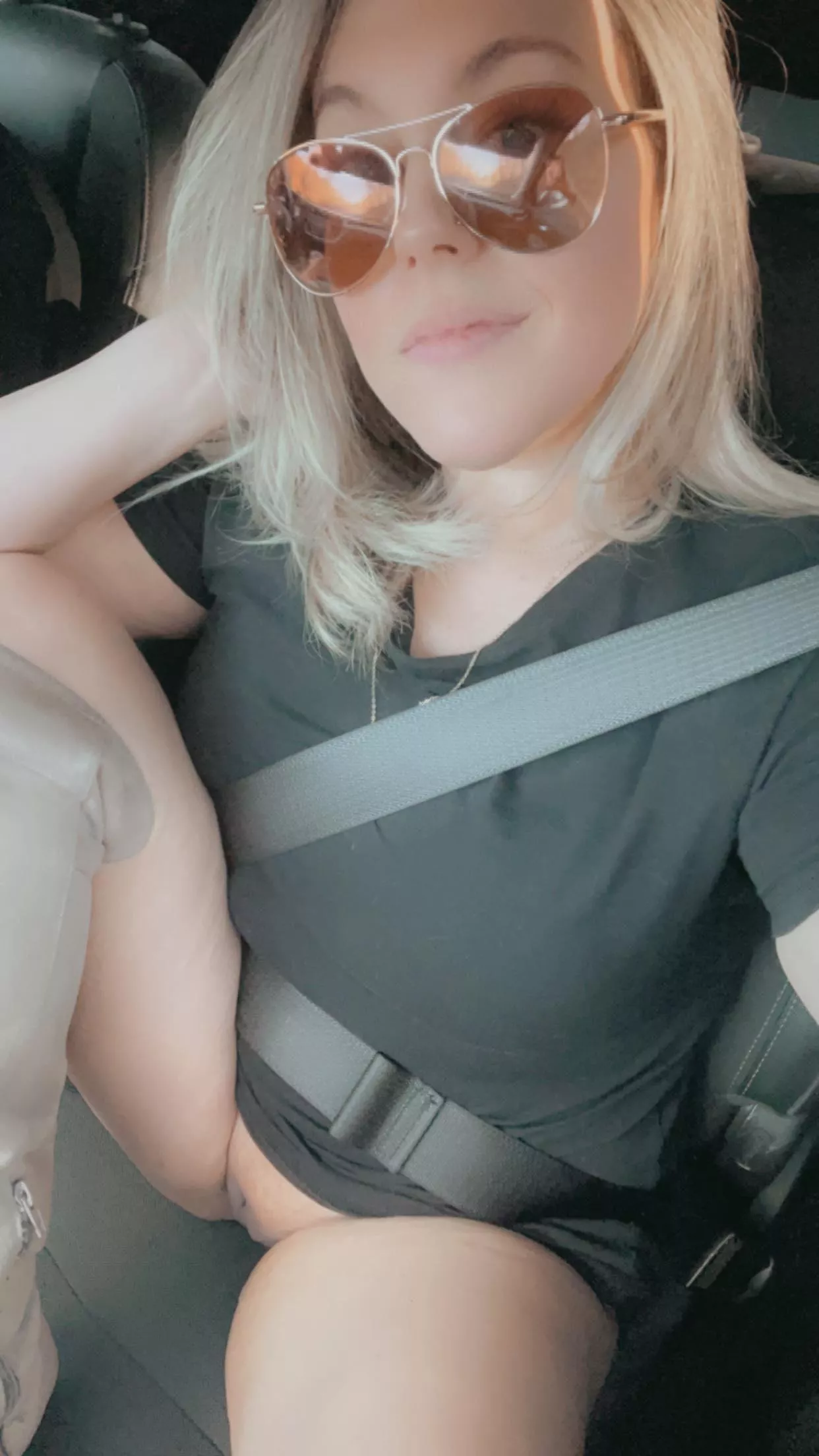 A good wife shares her pussy when her hubby says posted by SnooMachines865