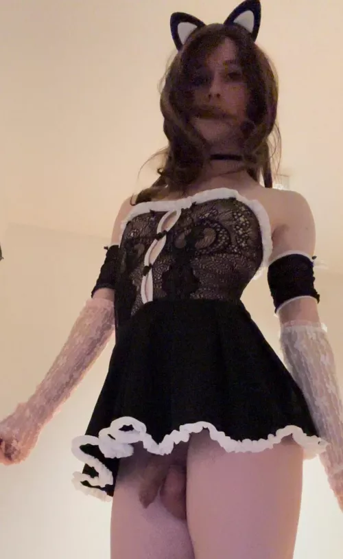 All alone at home 🙈😇 by lucigurl