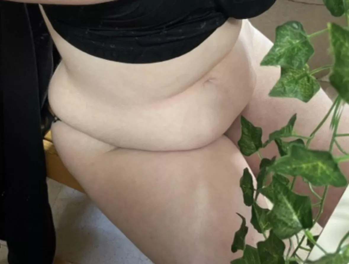 Am i chubby? posted by Lazy-Tie-5490