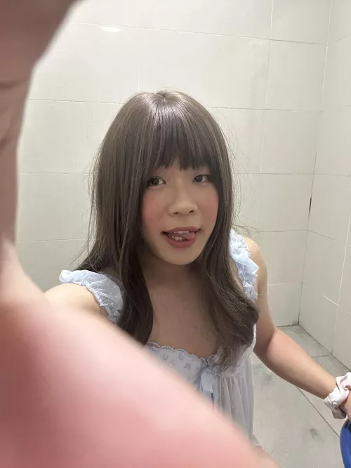 Being notti🥰 by BLUEYOLOBABY