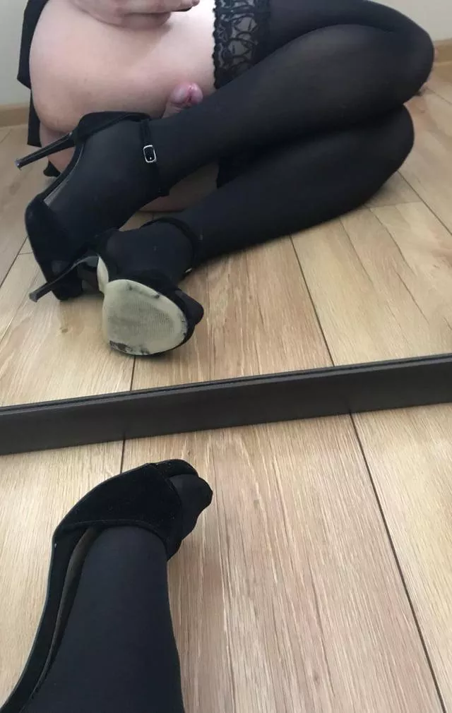 Can u reupload my pics somewhere ? posted by Monicasissy2