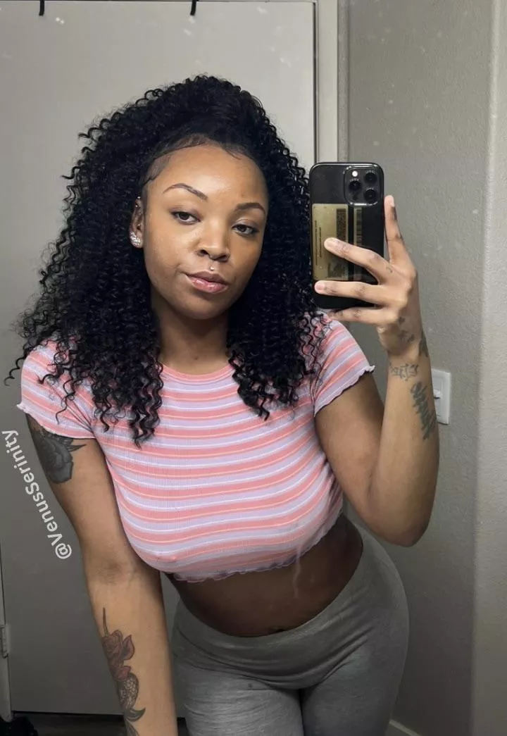 Cute enough for a date.. posted by VenusSerenity