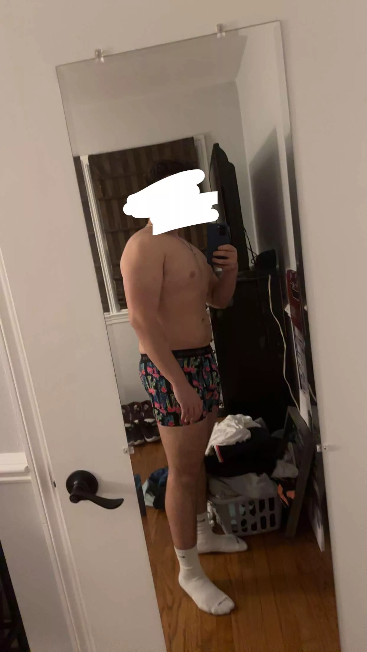 Dm me I’m 18 and hot posted by Correct-Bar5270