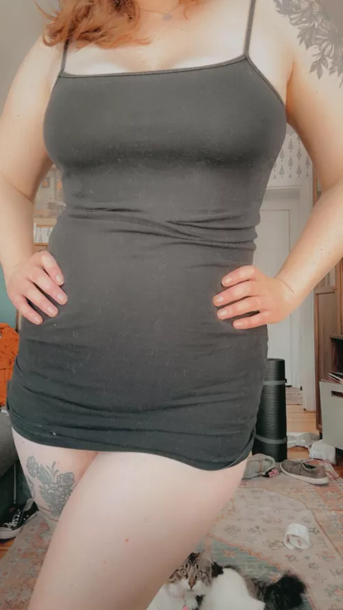 Don’t mind my pussy  by GngrPeach