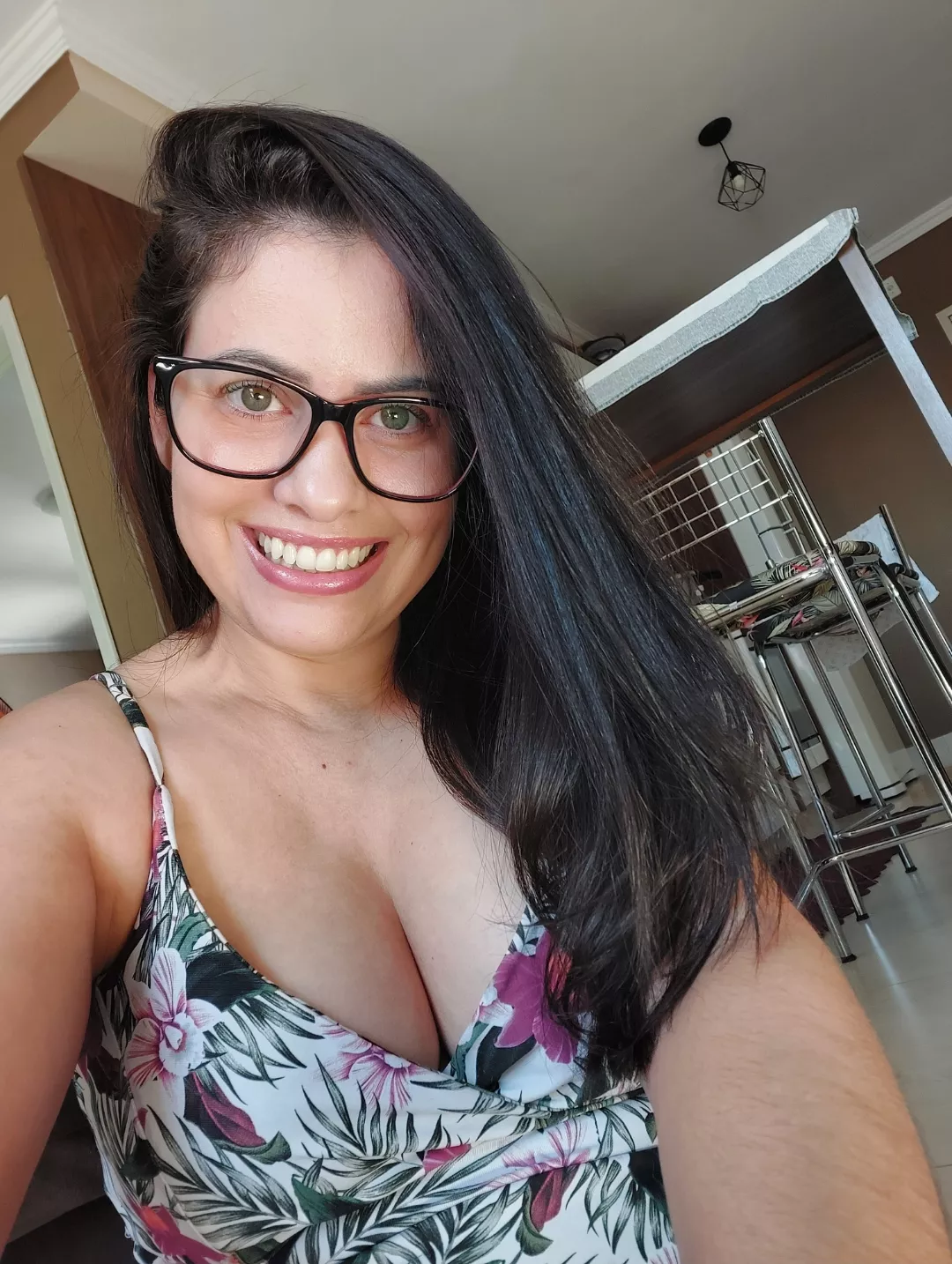 Feeling very cute  posted by Isiscristine