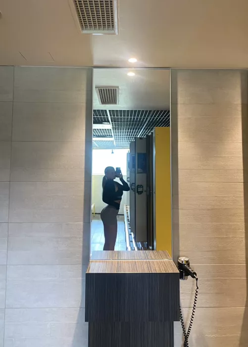 Gym girl who likes to be approached ;) [F] by melicherry