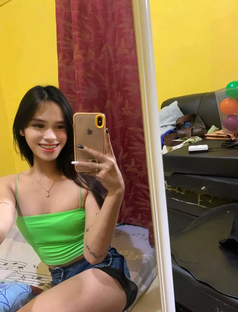 hiii dear 🇵🇭🤍 posted by RhodoraX9877