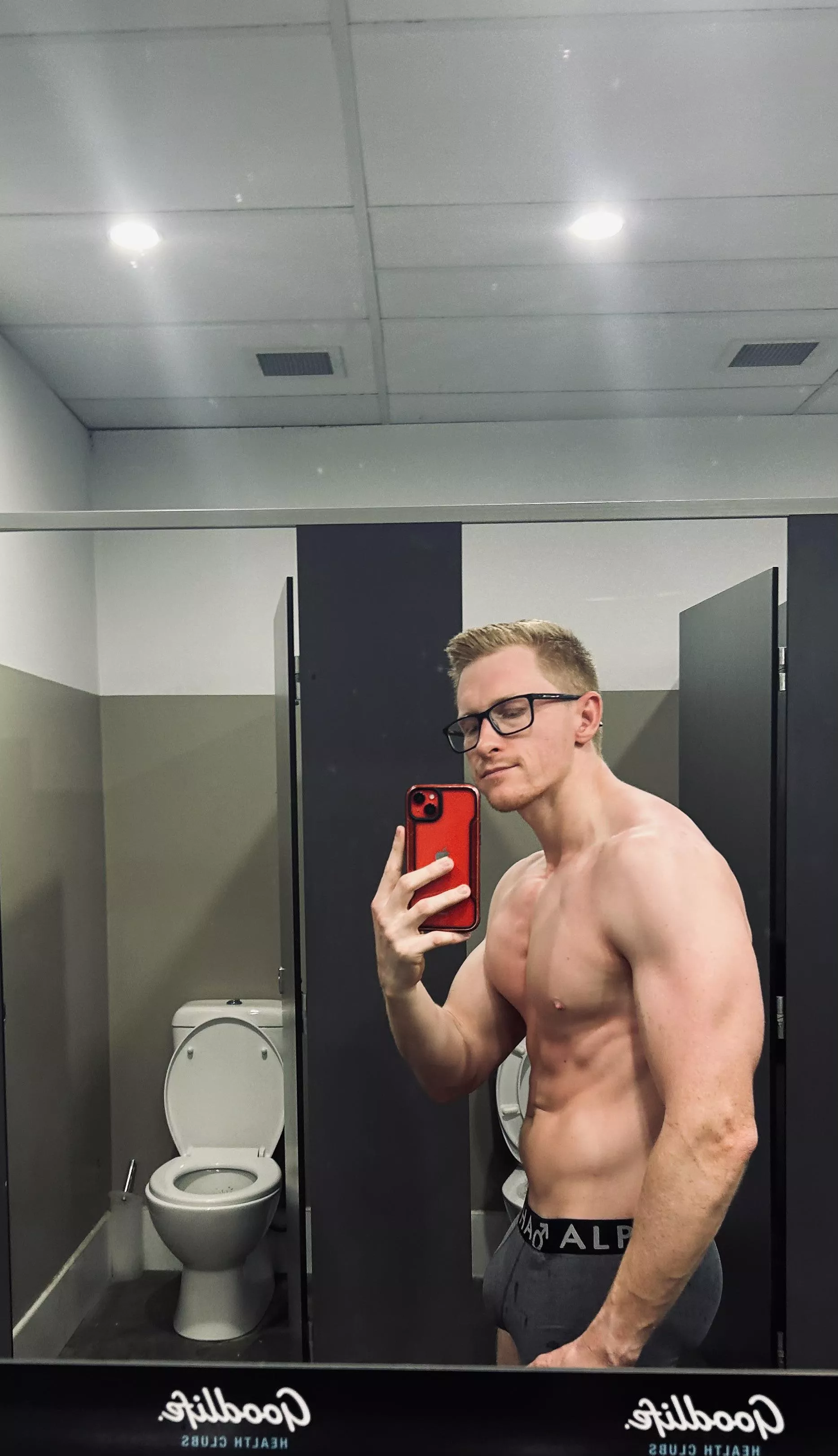 Howdy posted by pahlke99