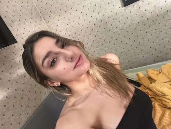 I am here to slay by HorsCokChooi