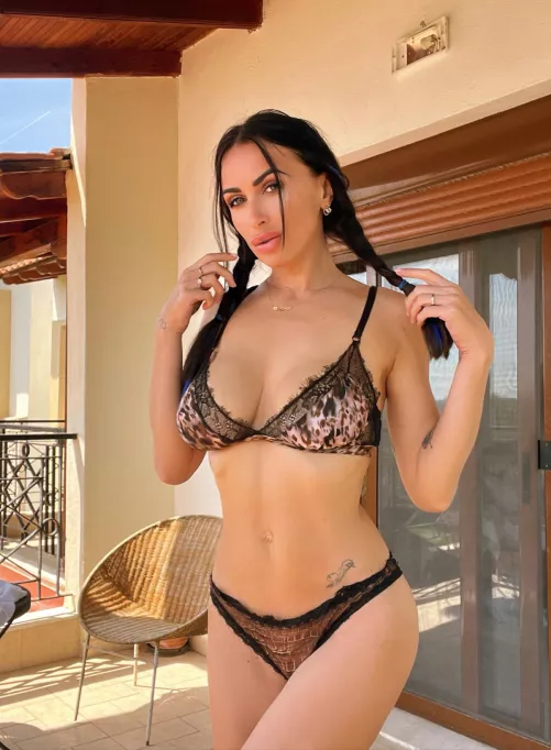 I like to fuck while I'm tanning. by letolicompa