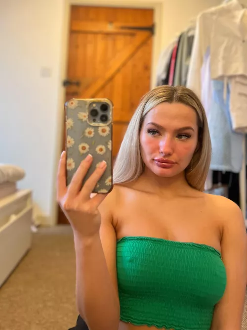 Is this crop top a turn on? by ella_graceee