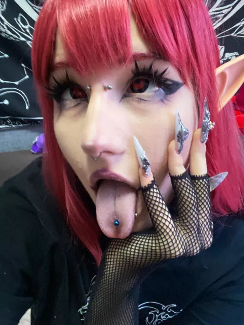 Mesmerizing you with my hypnotic ahegao charm by eva_curls_