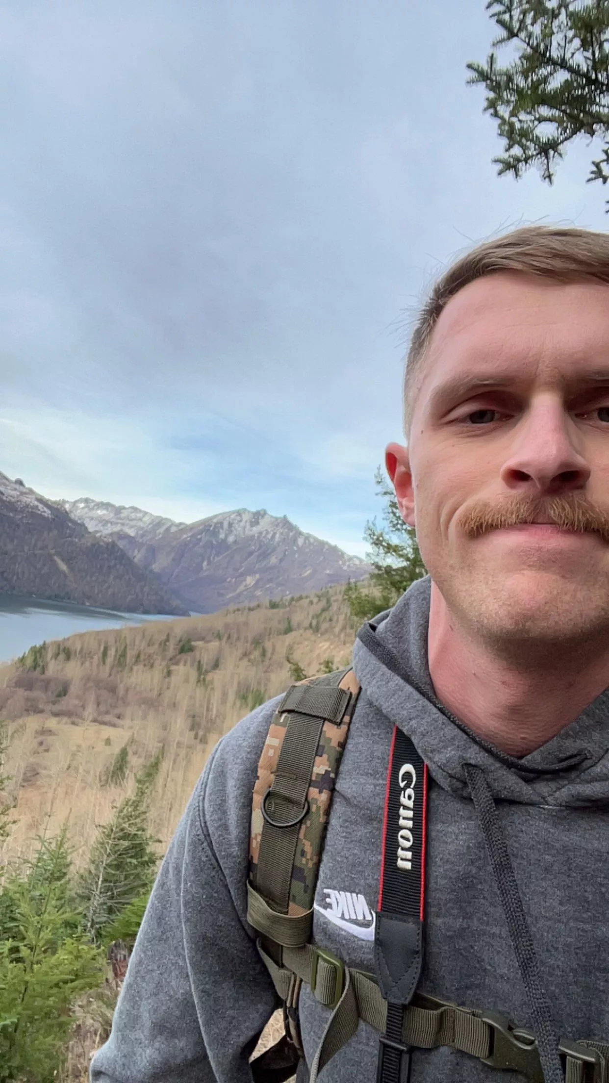 Midwest turned PNW gaybro looking for new friends! posted by warnern28