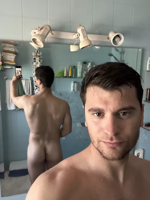 My fresh ass after a hard training by realisiwak