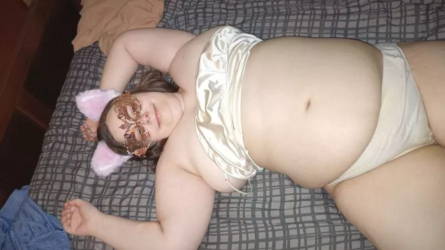 Oh noooo, my boobs are spilling out. 😜 by Wholesome_MeiMei