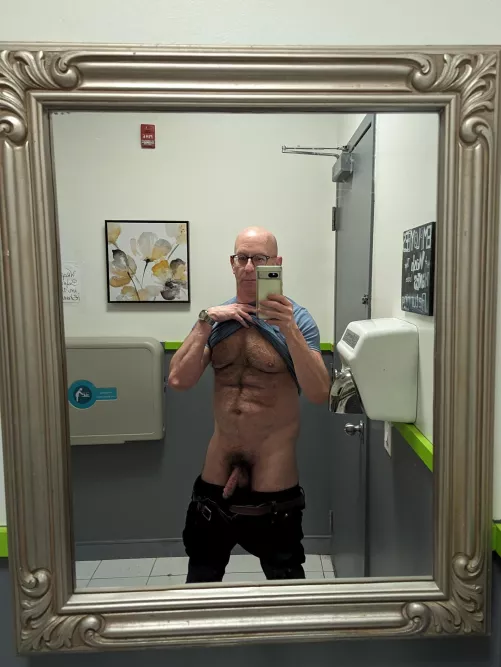 Quick check in the bar mirror  by KidTwist1