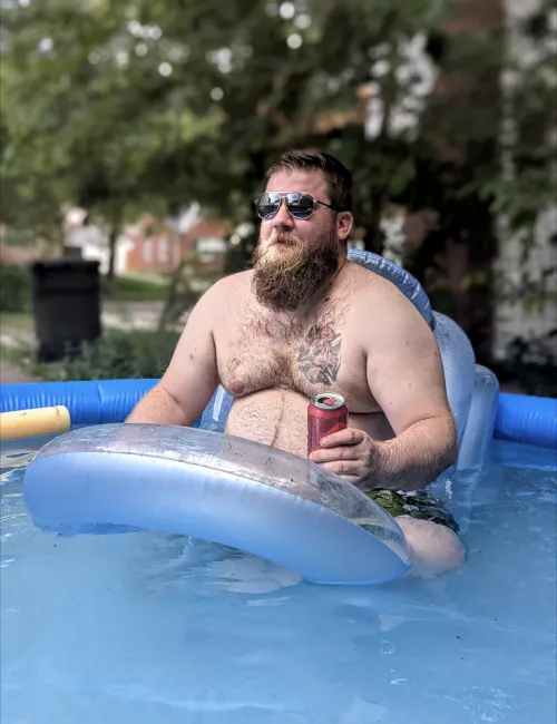 Ready for summer  by smokeybear911