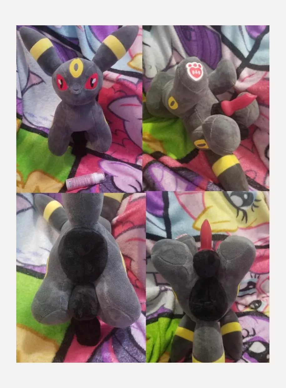 Recently commissioned NSFW fuckable futa feral Pokemob eeveelution Umbreon with useable canine pussy/cookie, knotted penis, sheath and balls [MF] (Furrysale) posted by Straight-Clock9616