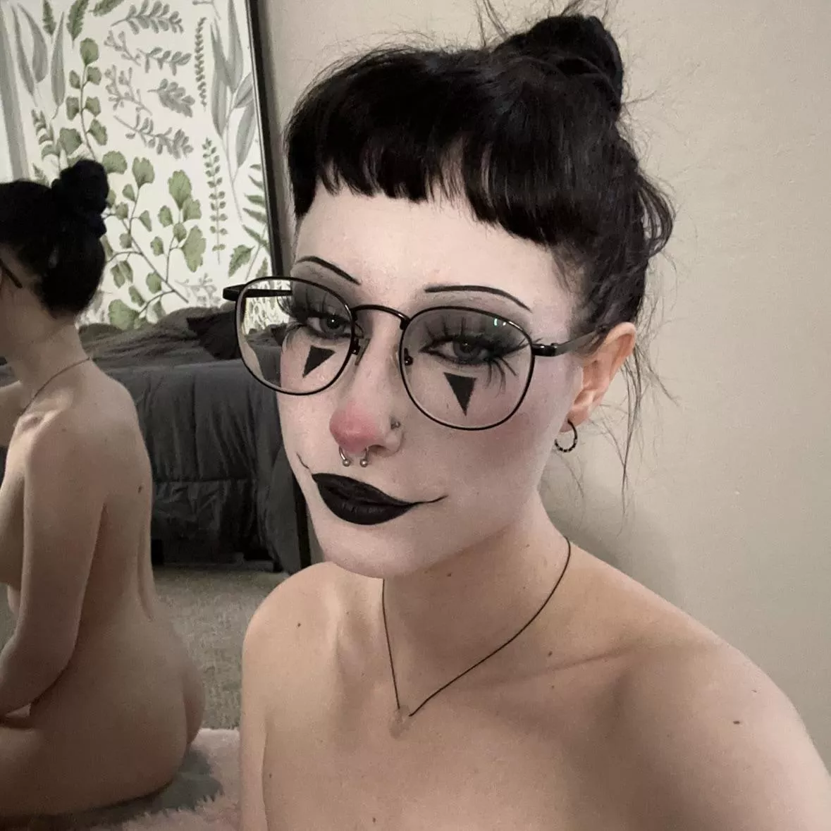 seeing double❓ posted by PrettyGirlInBlack