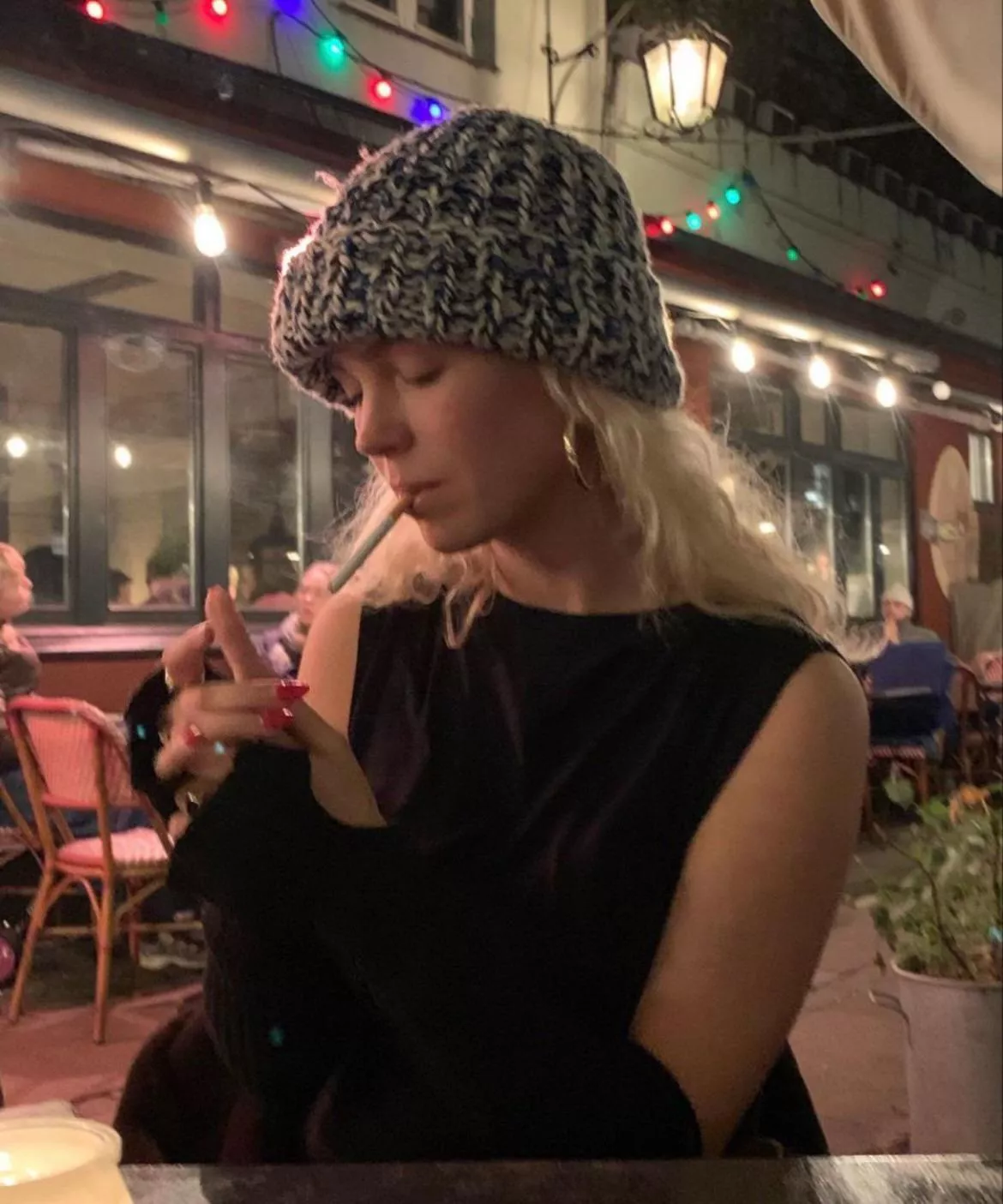 She should never have to light her own cigarette  posted by darkpoetries