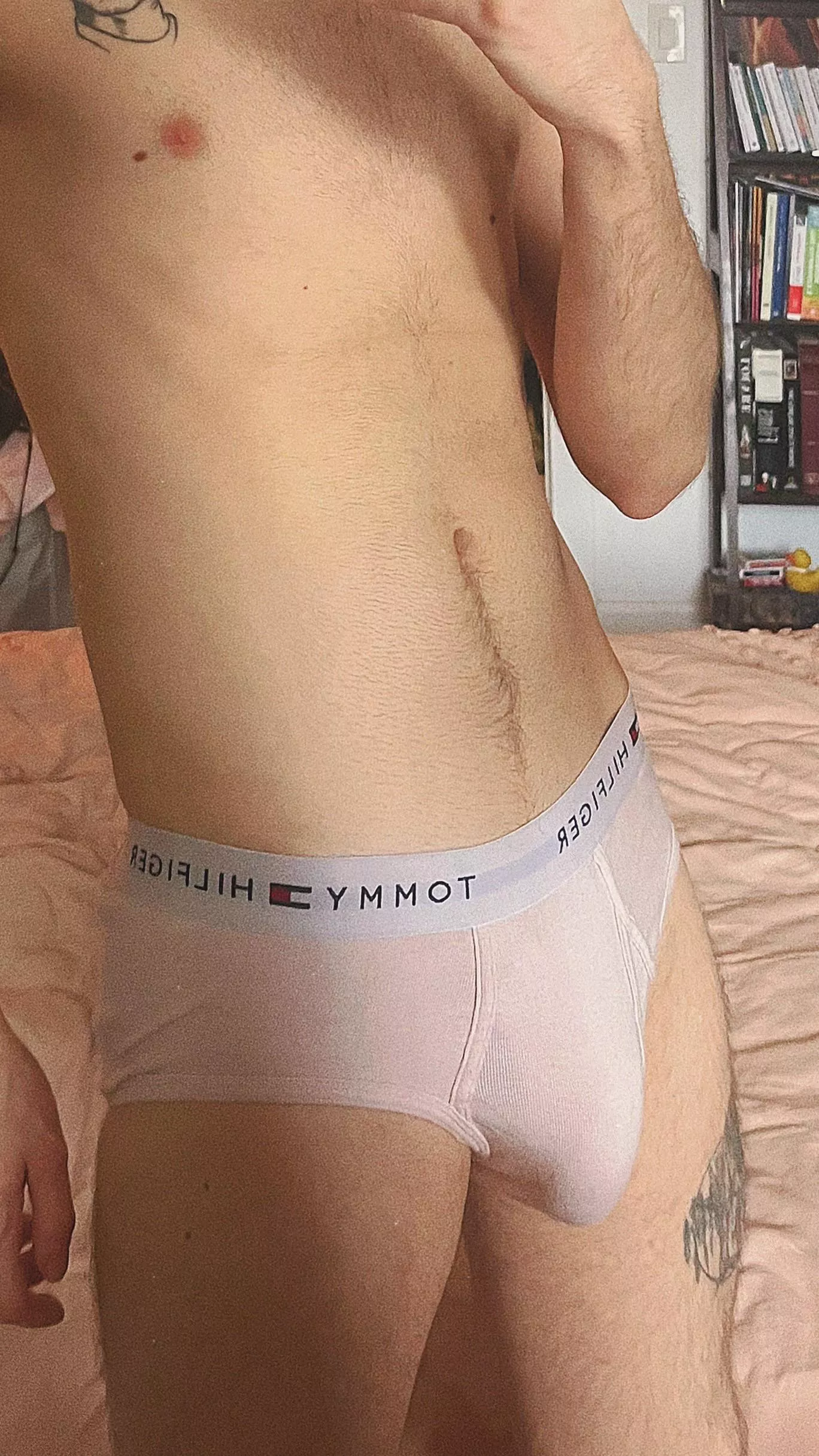 Some real heavy lifting under there🏋️‍♂️ posted by Jacxxxon