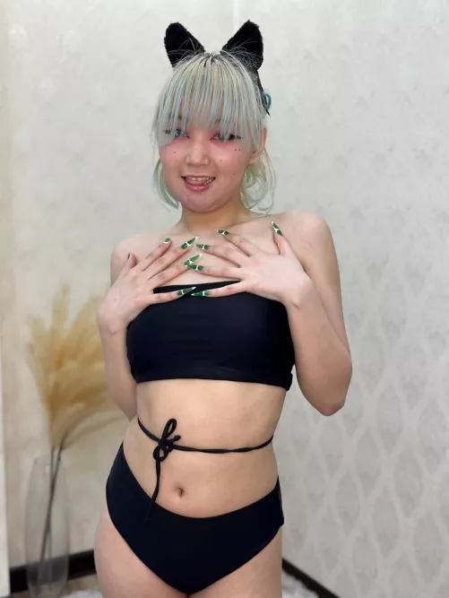 Teach your kitty a new command by HotPetiteDream